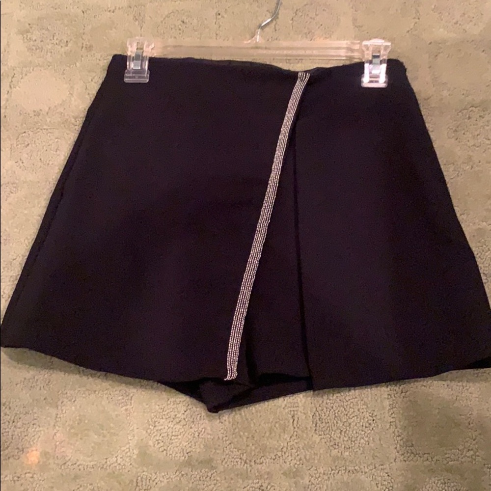 Zara black skort